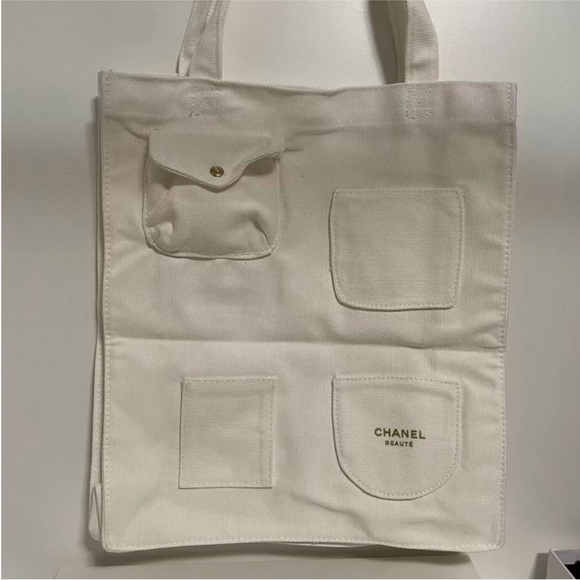 CHANEL perfume gift Cream tote - Picture 3 of 7